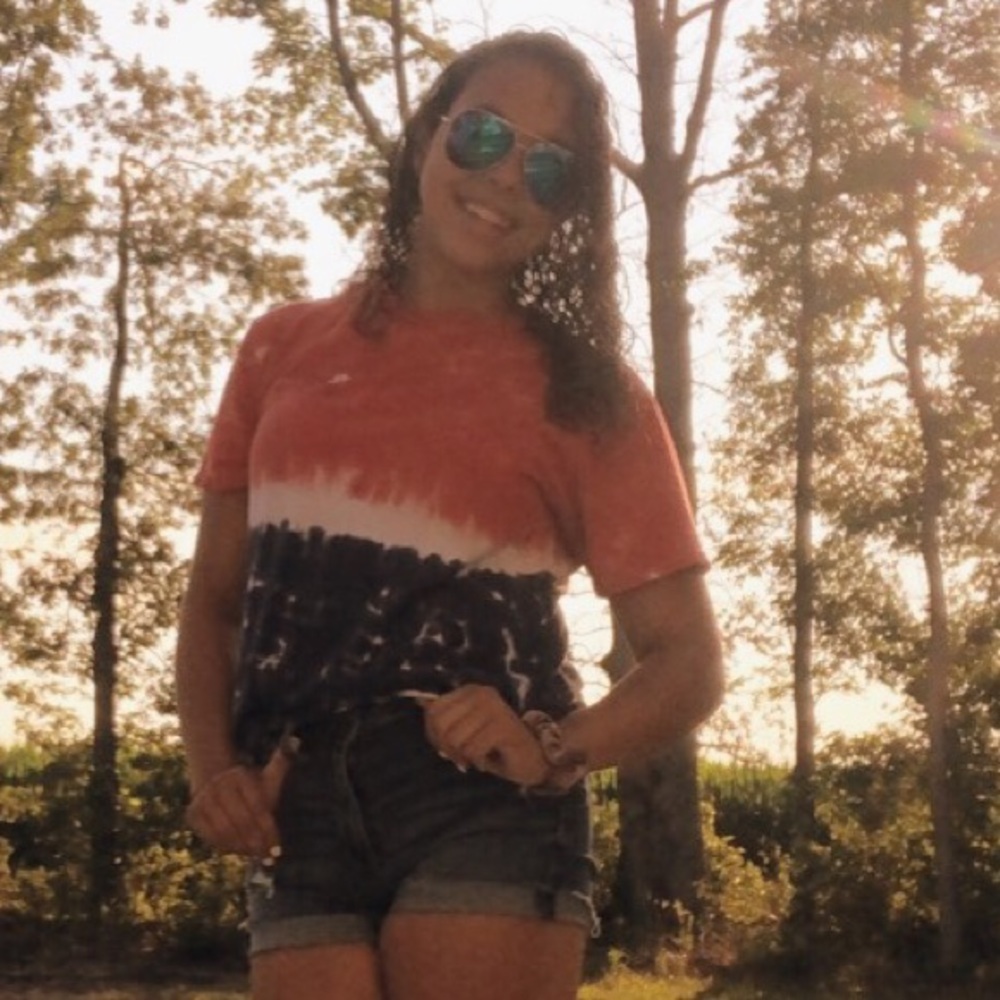 Meet your Posher, Kayla